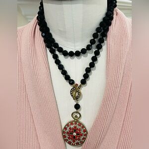 Heidi Daus🆕 “Timing Is Everything” Alice In Wonderland reversible necklace Watch